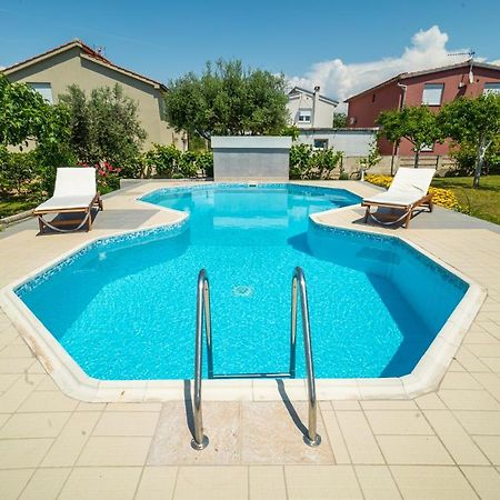 Villa Lulic Vir Ngoại thất bức ảnh