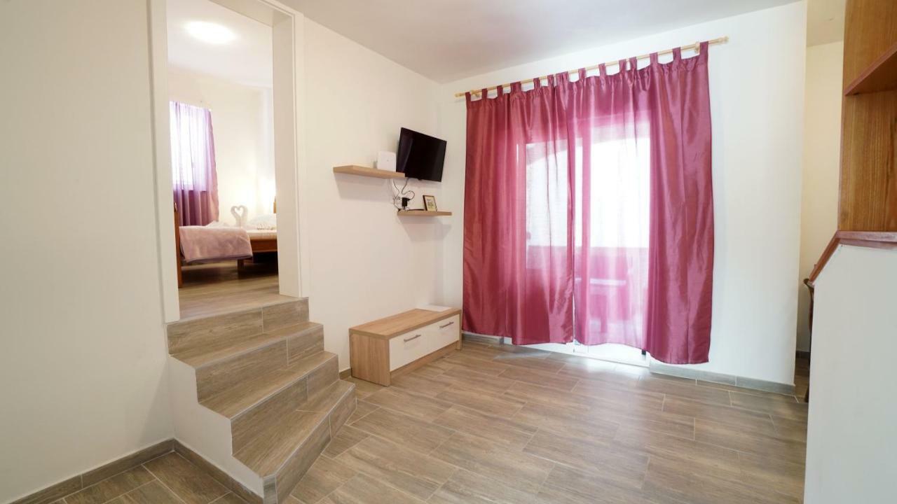 Villa Lulic Vir Ngoại thất bức ảnh