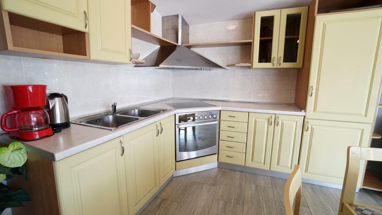 Villa Lulic Vir Ngoại thất bức ảnh