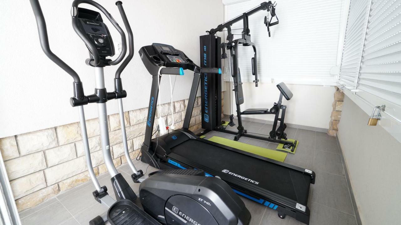 Villa Lulic Vir Ngoại thất bức ảnh